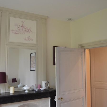 Le Gite Du Bas Manoir Bretteville-sur-Odon Buitenkant foto