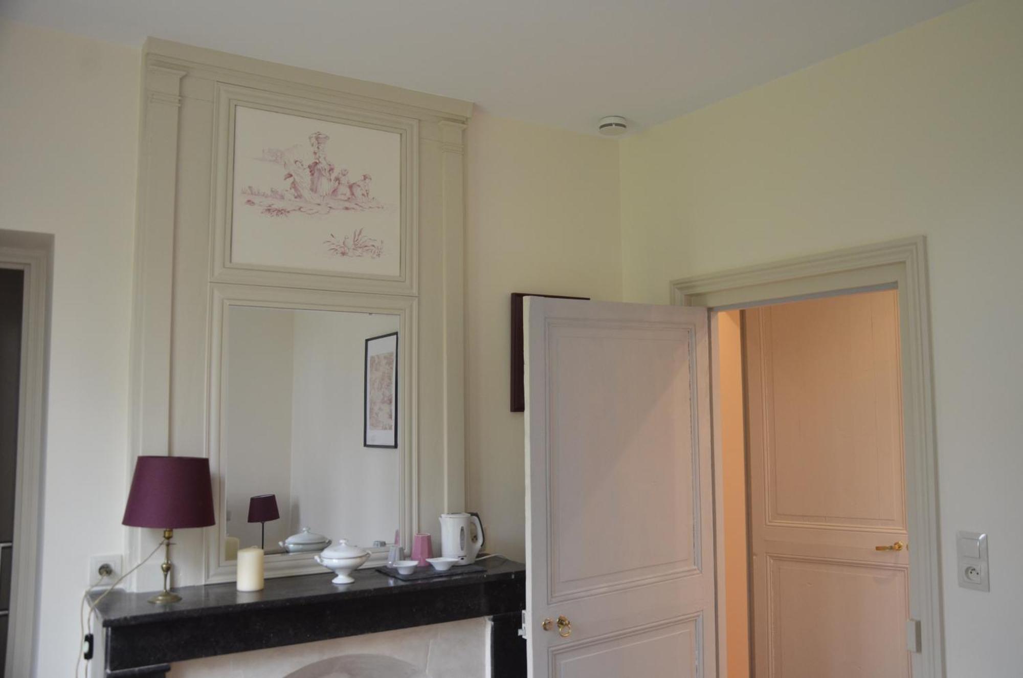 Le Gite Du Bas Manoir Bretteville-sur-Odon Buitenkant foto